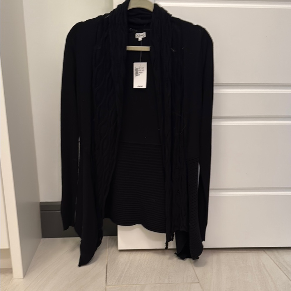 Kismet flowy Black Cardigan with crochet details